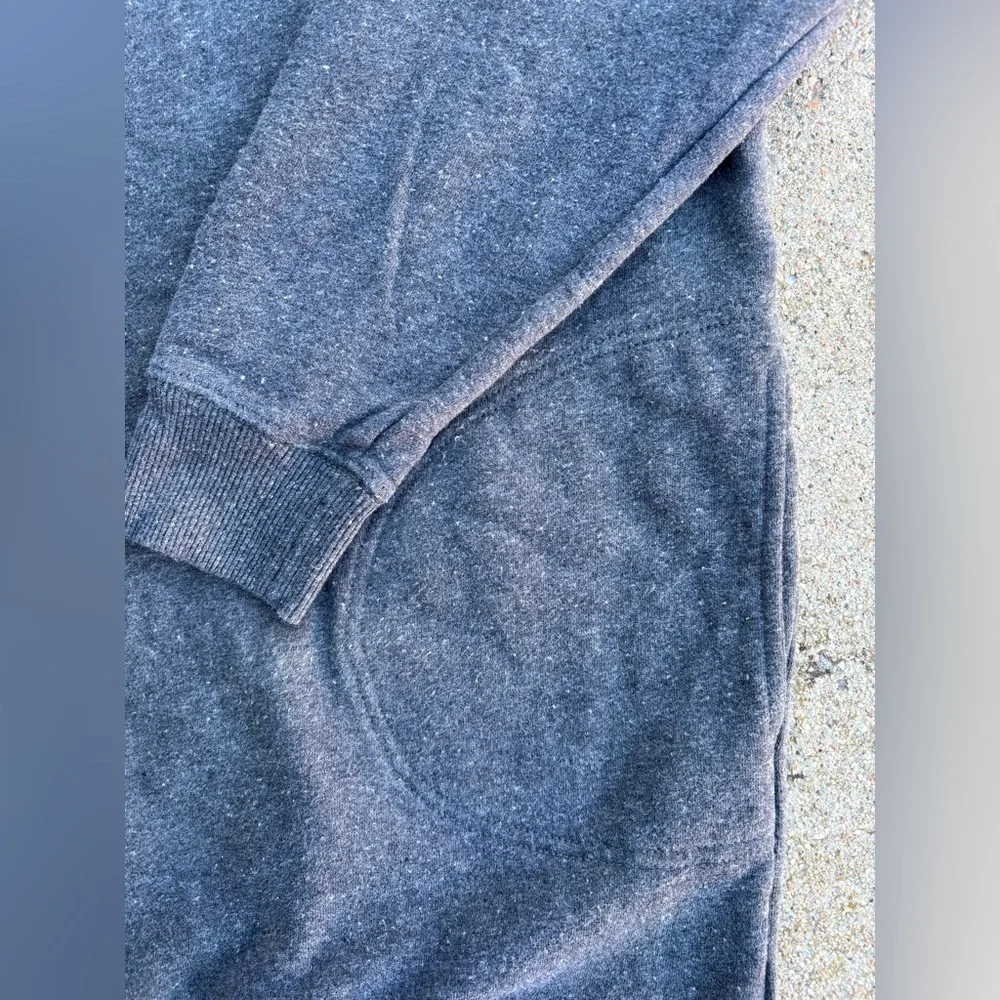 American Eagle Outfitters Gray New York Crewneck Sweatshirt